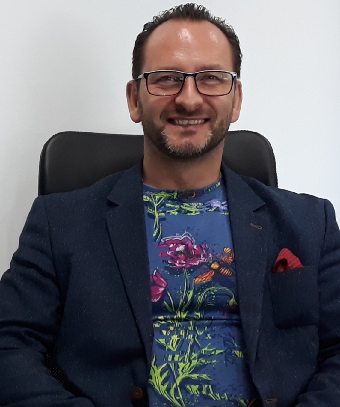 DARIUSZ BAGAZIŃSKI